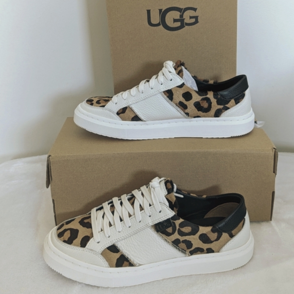 NWT UGGs Alameda Sneaker